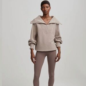 Varley Vine Half-Zip Pullover in Taupe Marl-size Large *NEW w/o tags*